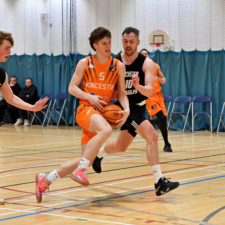 worcester wolves vs doncaster (danum) eagless in nbl div 2 (north).